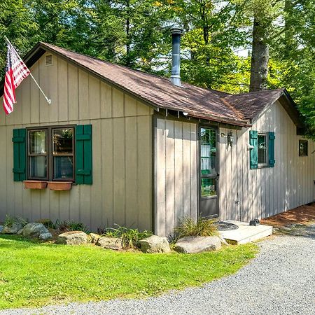 Lake Pleasant Cabin On 3 Acres With Kayaks And Beach! Eksteriør bilde